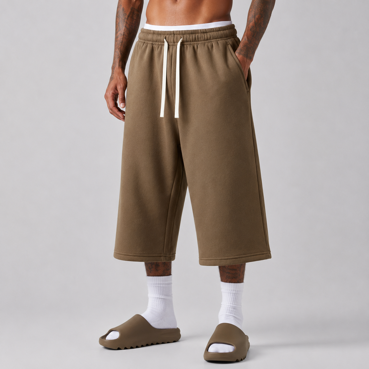 Baggy Capri Sweatpants