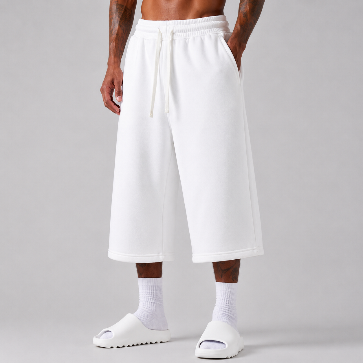 Baggy Capri Sweatshorts
